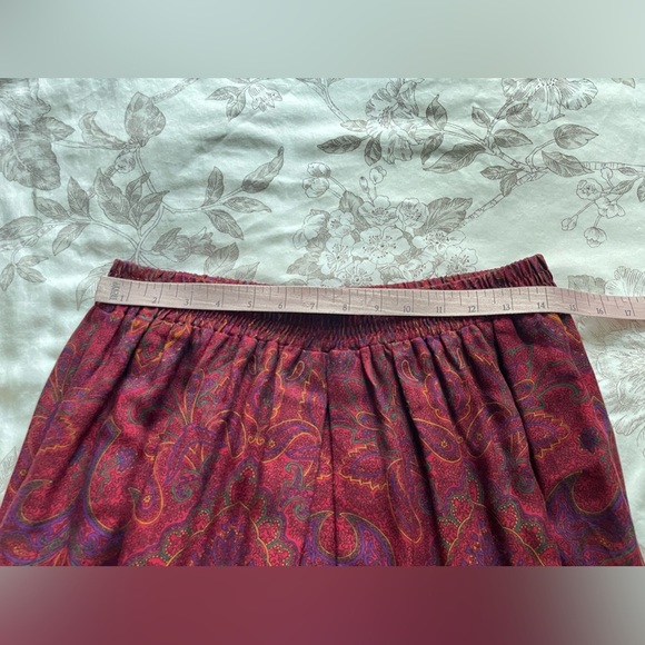 Vintage Rayon Wool Pull On Red Paisley Pleated Midi Skirt 14 Fairy Cottagecore - Picture 6 of 7